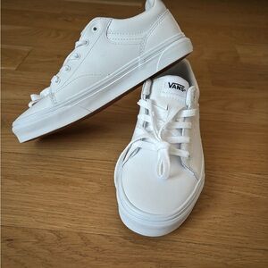 Kids' Seldan Low Top Sneaker